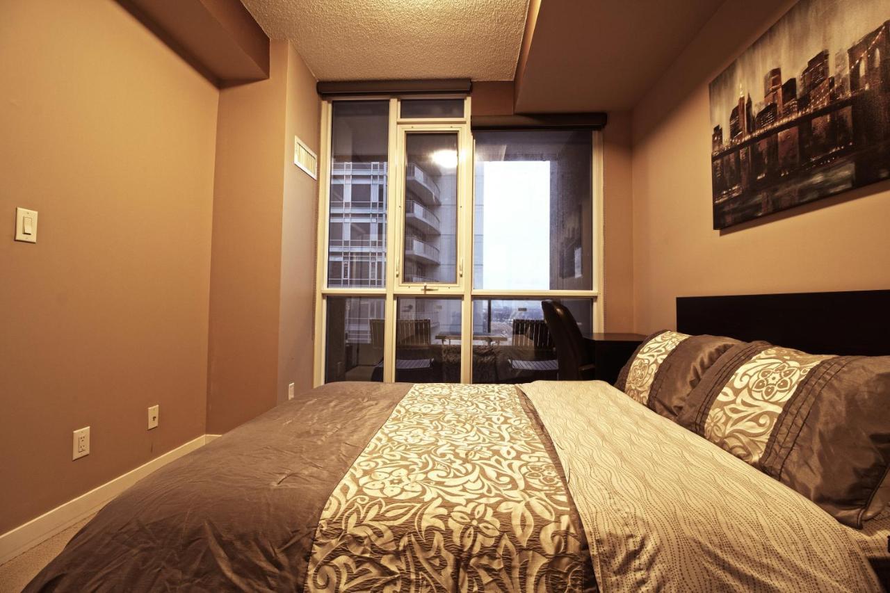 2 Bedrooms&1 Bedroom Spectacular Apartments Toronto Exterior foto